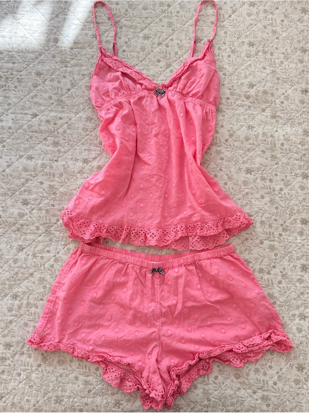 Y2k Victorias Secret pink matching set with tank and mini shorts